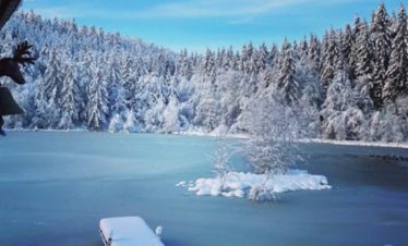 Montagne étang séjour hiver cross training