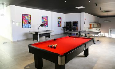 Hotel Ride Surf Spa - Portugal - Billard vacances crossfit