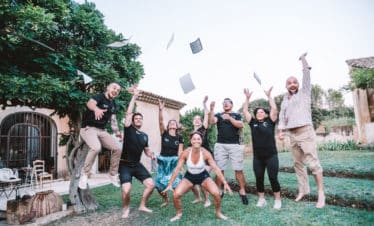 Groupe de sportifs remise de prix