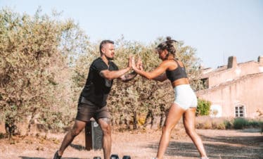 Deux sportifs en Provence